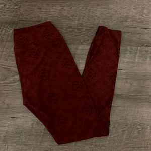 Lularoe Red OS  LEGGINGS EUC